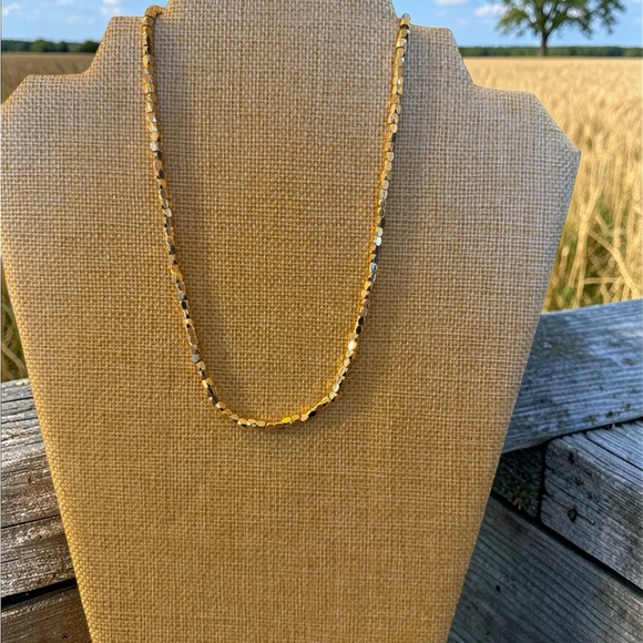 Parklane Jewelry - Shimmering Gold Faceted Station Necklace for Women